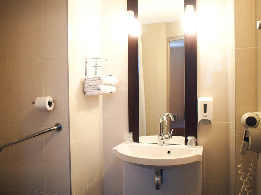 Hotel Inn Design Resto Novo Alencon Ngoại thất bức ảnh