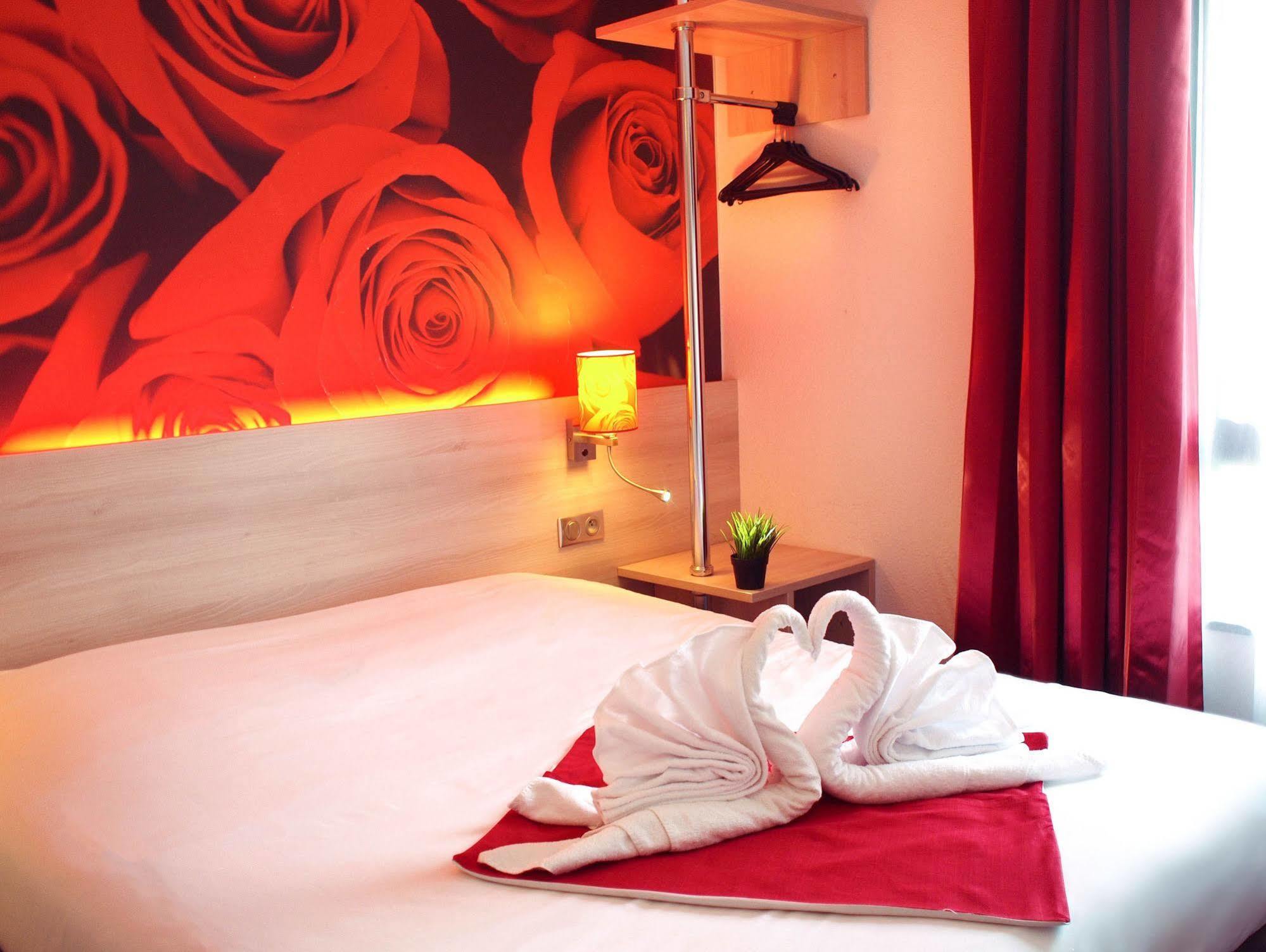 Hotel Inn Design Resto Novo Alencon Ngoại thất bức ảnh