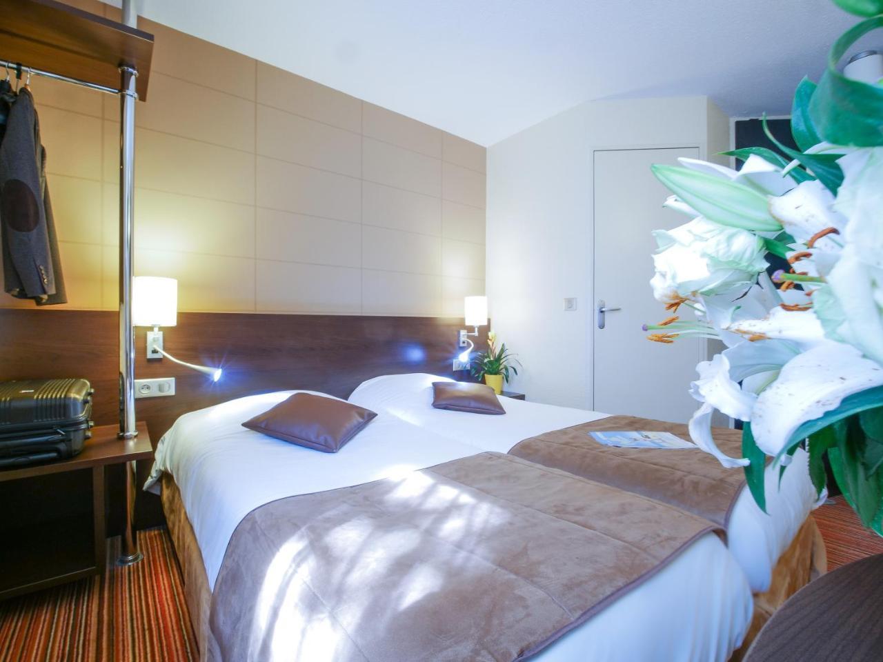 Hotel Inn Design Resto Novo Alencon Ngoại thất bức ảnh